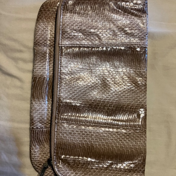 BCBGeneration - Picture 2 of 2